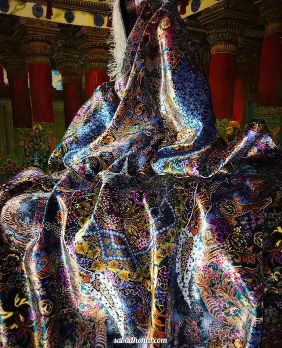 نابودی فرش یگانه بهارستان توسط اعراب نابودی فرش یگانه بهارستان توسط اعراب