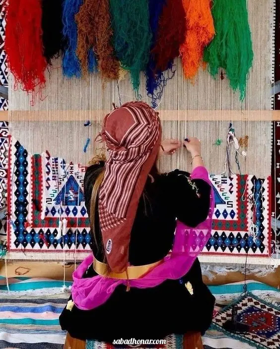 تشخیص فرش دستبافت به وسیله ویژگی های ظاهری تشخیص فرش دستبافت به وسیله ویژگی های ظاهری
